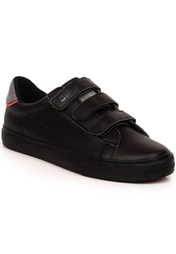 Sneakers made of ecological leather with Velcro Big Star W INT1843B black