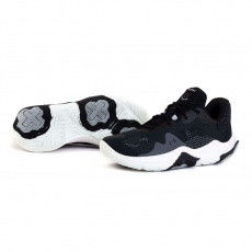 Uner Armor Spawn 4 M 3024971-001 basketball shoe